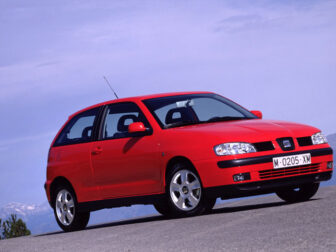 Τζάμι δεξιό φτερού Seat Ibiza 3πορτο 1993-2002