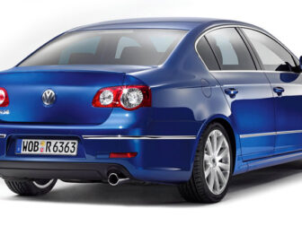 Πίσω Παρμπρίζ Volkswagen Passat 2005-2011