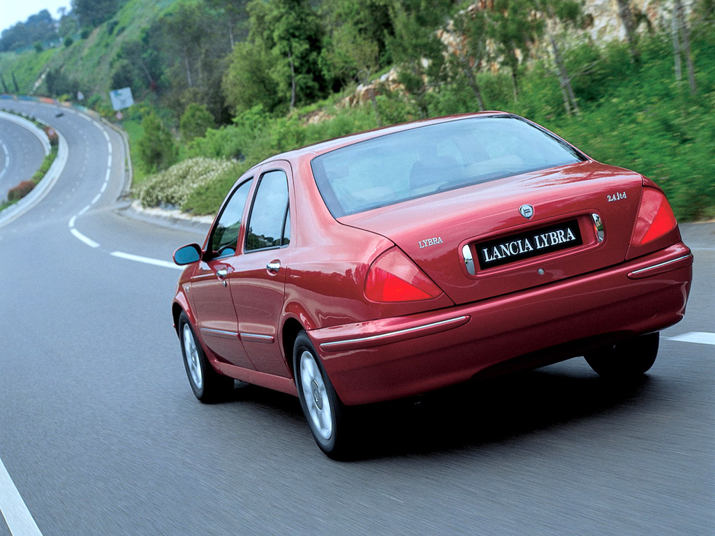 Lancia lybra 1999