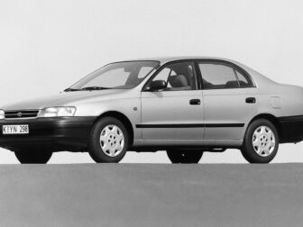 Πίσω τζάμι πόρτας αριστερό/δεξί Toyota Carina E 4πορτο 1991-2001