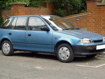 Τζάμι πόρτας συνοδηγού Suzuki Swift 5πορτο 1988-2004