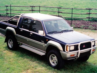 Τζάμι πόρτας συνοδηγού Mitsubishi L200 2/4πορτο 1987-1996