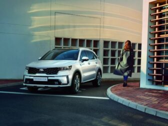 Κρύσταλλο Καθρέφτη Kia Sorento 2020->