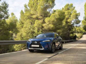 Κρύσταλλο Καθρέφτη Lexus UX 2018->