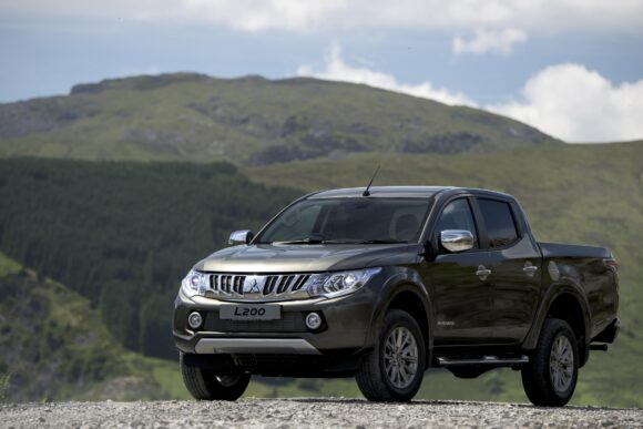 Κρύσταλλο Καθρέφτη Mitsubishi L200 2015->